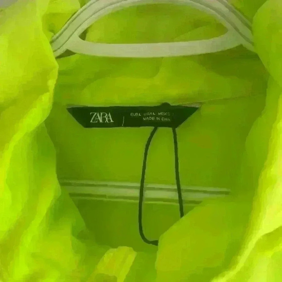 Zara 90s Relaxed Crop Windbreaker Jacket Lightweight Rain Coat Neon Green Size L - Picture 5 of 7